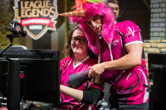 UOL