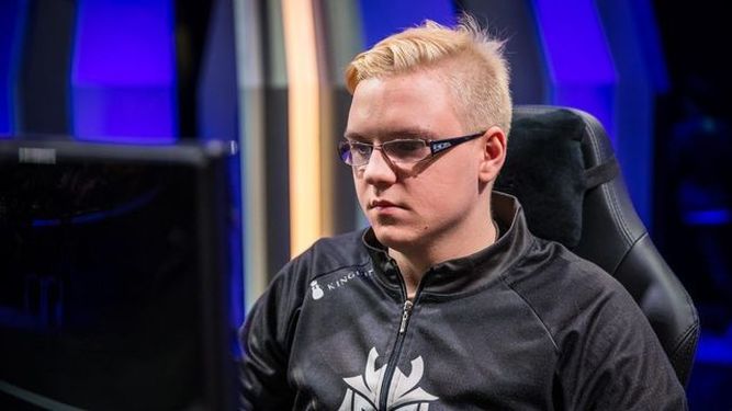 Mateusz "Kikis" Szkudlarek oficializa su vuelta a la primera división europea / Imagen: Riot Games
