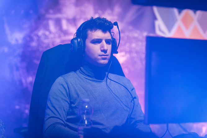 La impotencia se apodera de un YamatoCannon que semana tras semana ve a su equipo ser aplastado / Imagen: Riot Games
