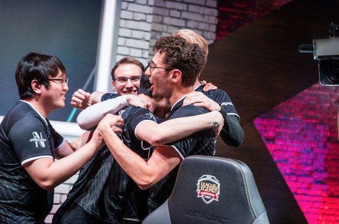 G2 salva una situación que se antoja demasiado extrema, al menos para el equipo que fueron hace unos meses / Imagen: Riot Games